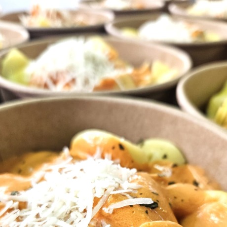 PLATO DIARIO: Tortellini de...