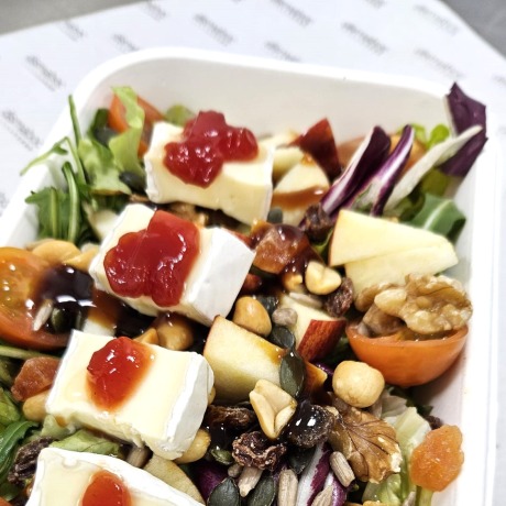 ENSALADA: de queso brie...