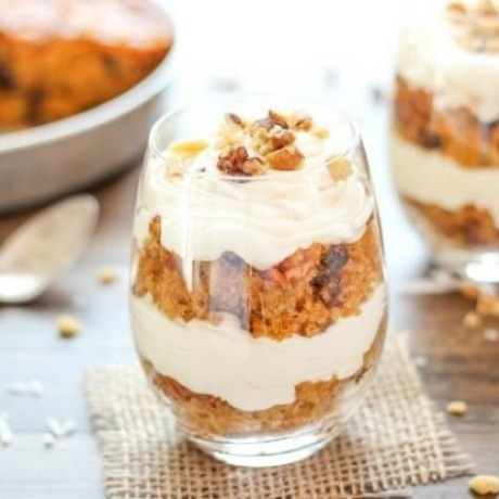 POSTRE: Vasito Carrot cake