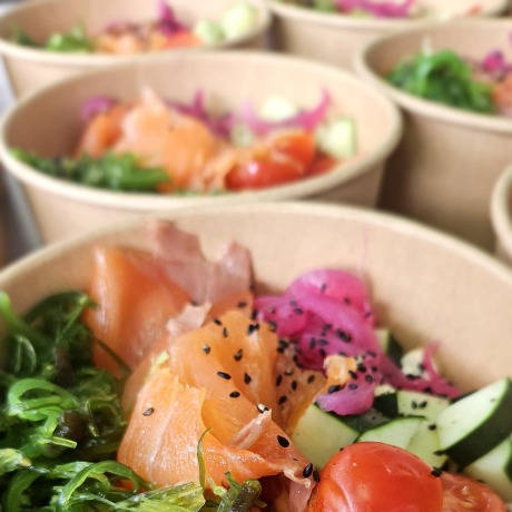 SUGERENCIA: Poke bowl de...