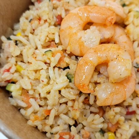 LIGERO: Arroz chaufa & gambas