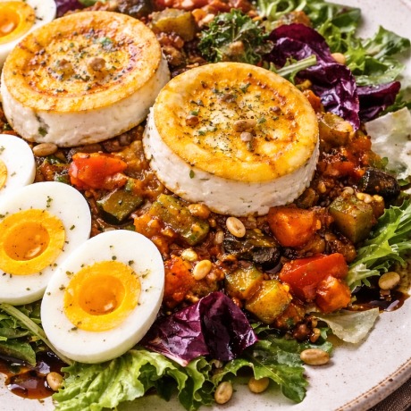 ENSALADA: templada rulo de...