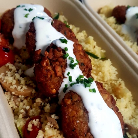 LIGERO: Falafel con cuscus