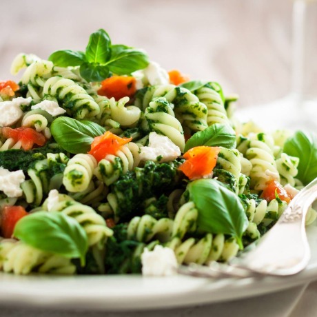 ENSALADA: de fusilli al pesto